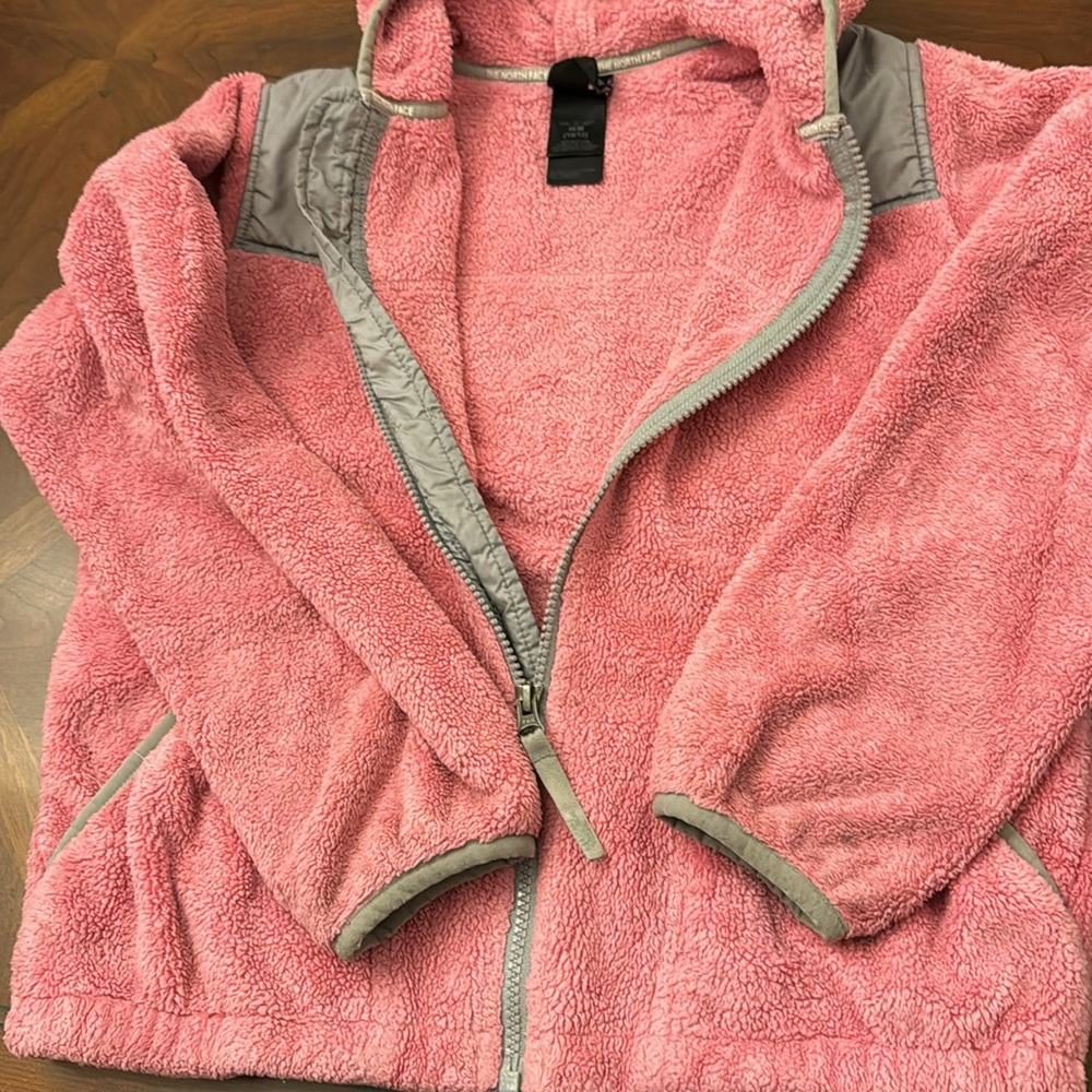 North Face Pink Fuzzy Jacket- size 10/12 - Picture 3 of 5